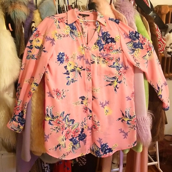 Lily Morgan Tops - Gorgeous Floral Long Blouse